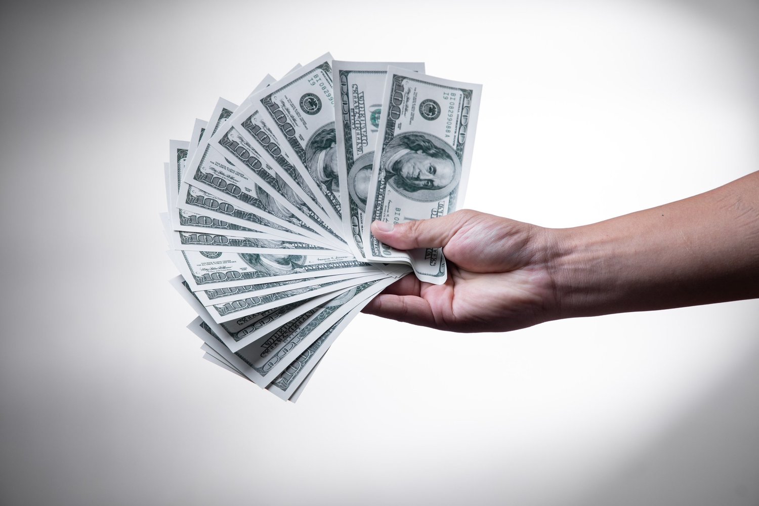 Featured image for article: Why You Should Make a Ton Of Money As A Coach, Mentor, or Speaker by Jeremiah Krakowski